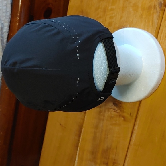 Women's Lululemon Race Kit Hat Black Size S/M - Picture 6 of 12
